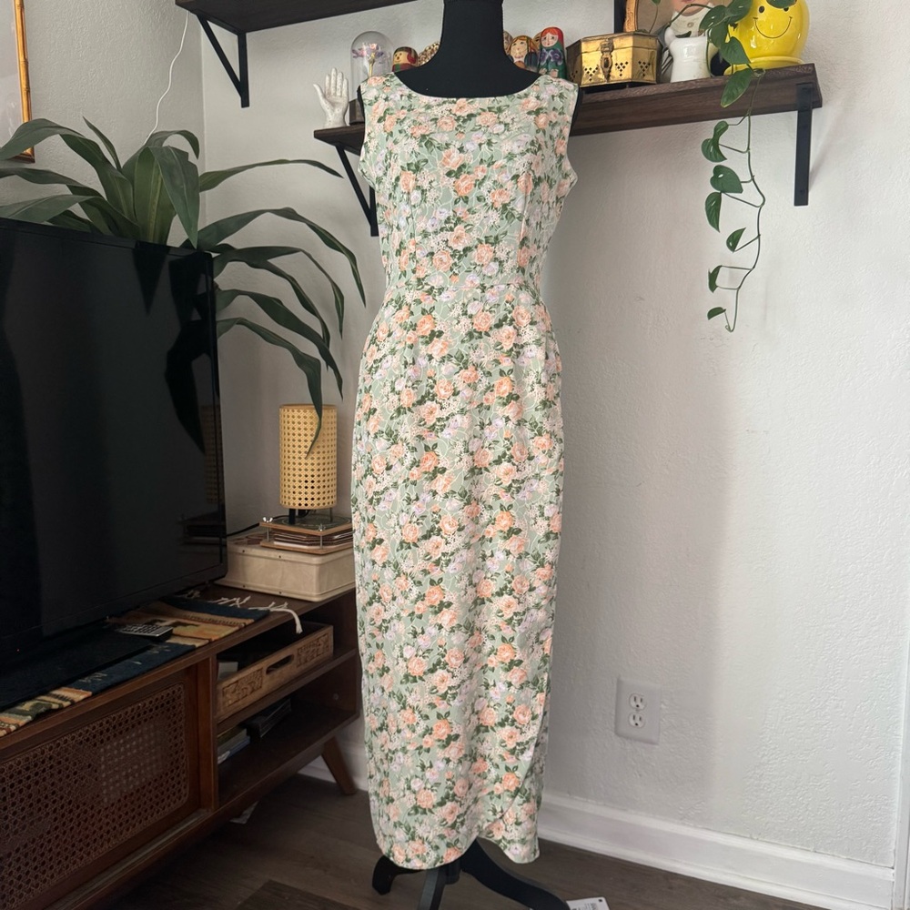 Vintage 60’s Handmade Garden Party Floral Sleeveless Tulip Skirt Dress